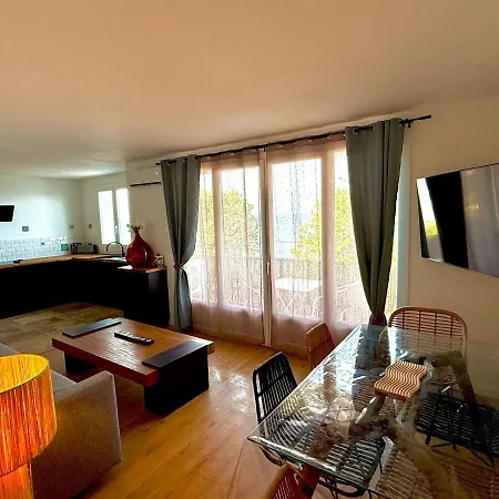 Apartmán Refurbished In Cap Corse With Sea View San-Martino-di-Lota