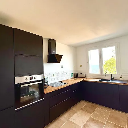 Refurbished In Cap Corse With Sea View Apartmán *
